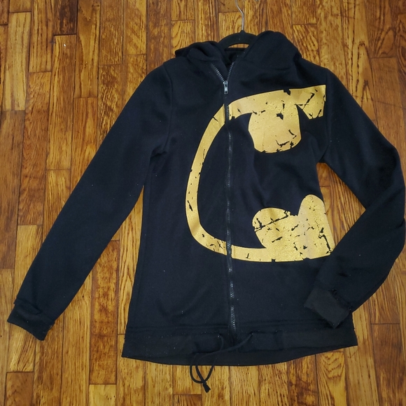 Black, Batman, zip up hoodie. (M) - Picture 3 of 5